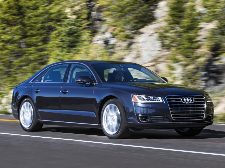  Audi A8 L 4.0T Quattro (D4) 2014 года  (NA) (фото 10 из 12)